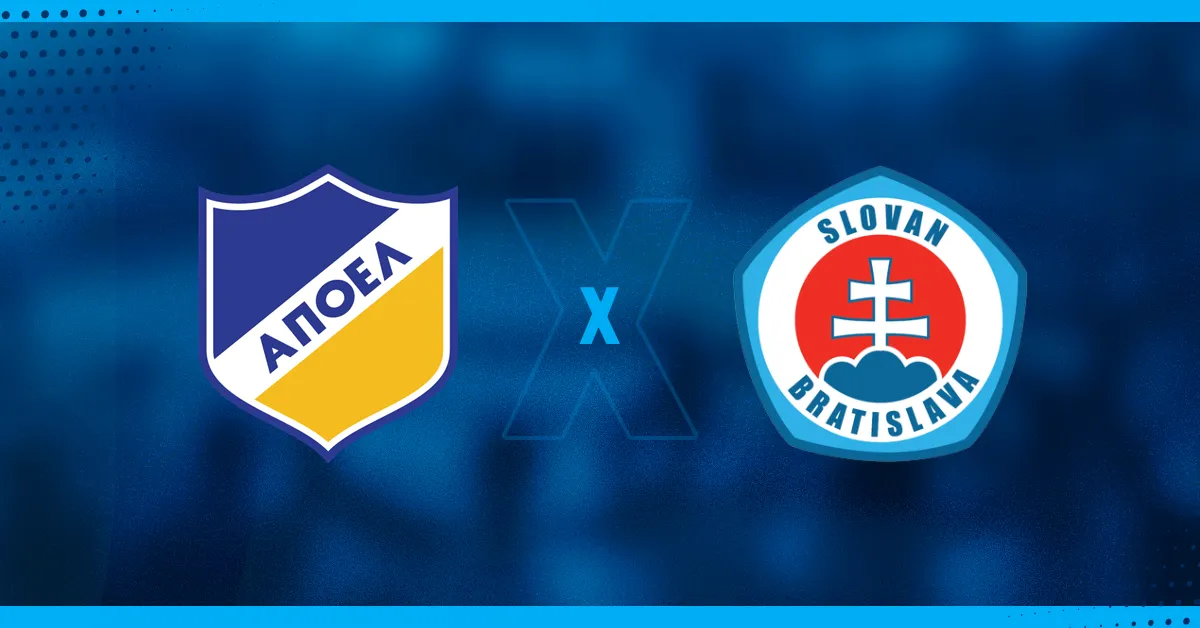 Escudos de Apoel e Slovan Bratislava, que se enfrentam pela Liga dos Campeões.