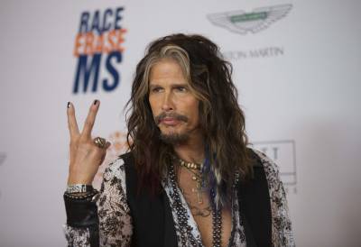 Steven Tyler, do Aerosmith, nega acusação de abuso sexual a menor de idade nos Anos 1970