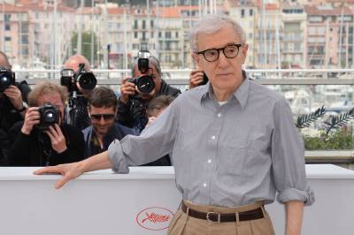 Woody Allen chega ao 50º filme; relembre a trajetória do artista