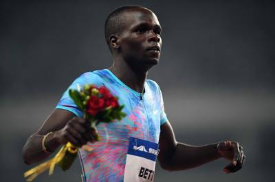 Morre o medalhista mundial de atletismo Kipyegon Bett, aos 26 anos