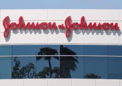 Johnson & Johnson terá de pagar US$ 19 mi a homem com câncer que usou talco