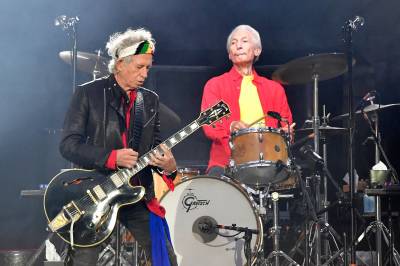 Rolling Stones anuncia novo álbum com participações especiais