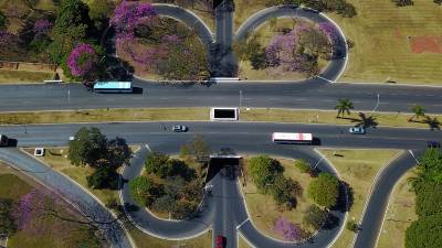 Artigo: Brasília, 63 anos. Festeje com moderação