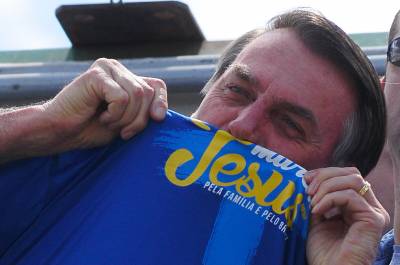 Bolsonaro convoca apoiadores para 7 de setembro durante a Marcha para Jesus